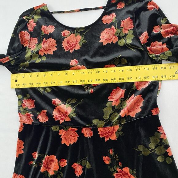 Exhilaration Dress Womens XL Black Floral Velvet Long Sleeve Goth Whimsigoth - Picture 7 of 11